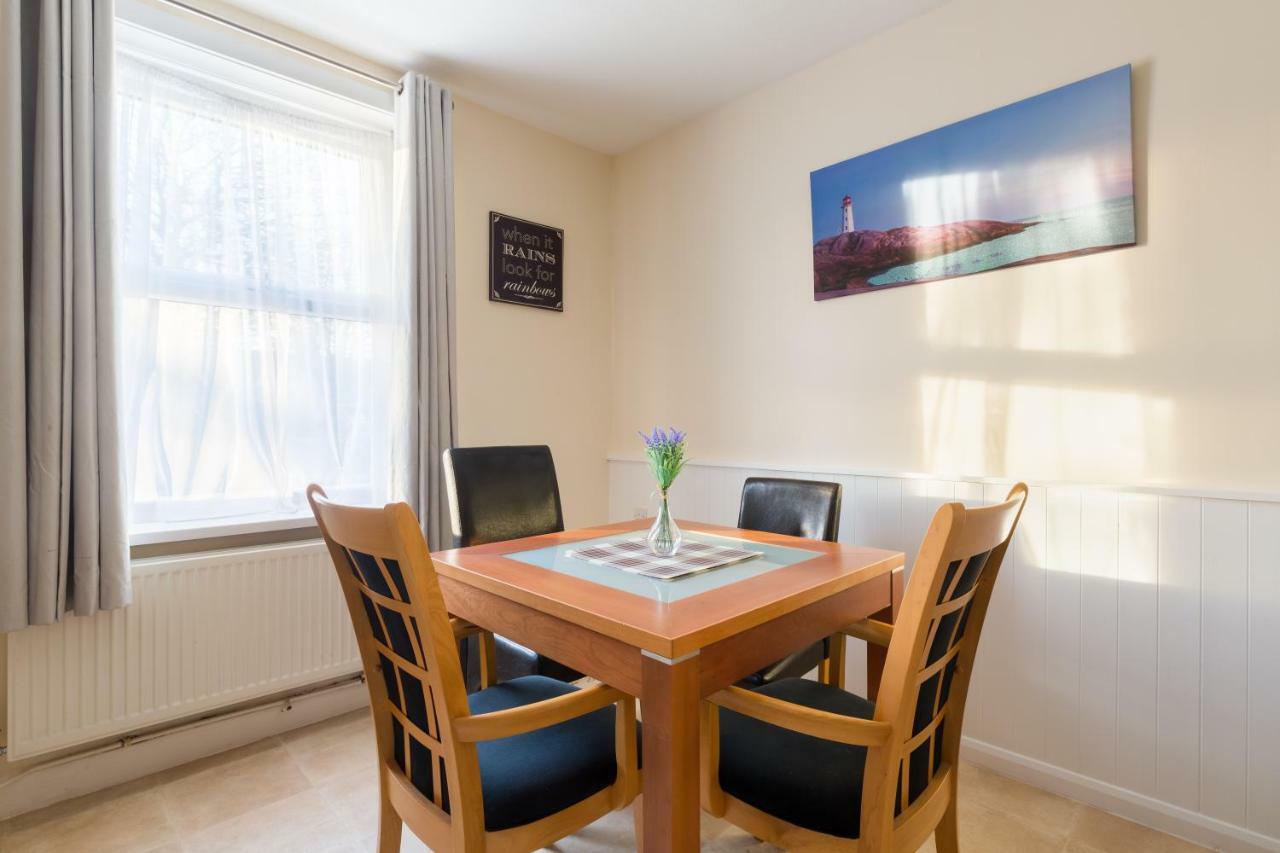 Well Presented 2 Bedroom House - Sleeps Four Royal Royal Leamington Spa Exterior foto